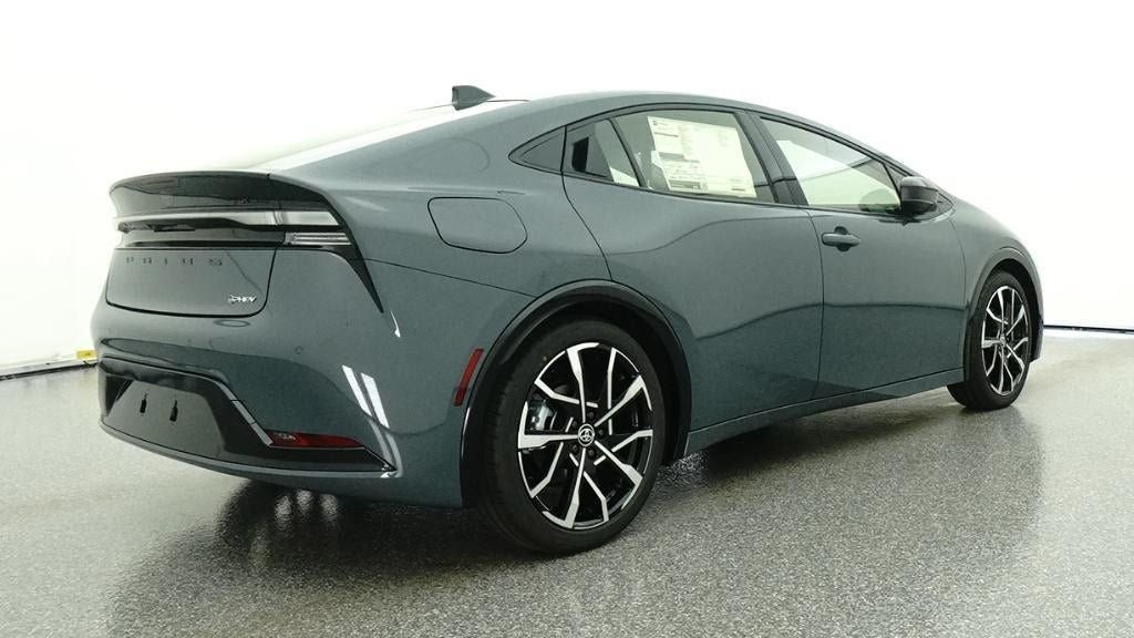 2026 Toyota Prius Plug-in Hybrid XSE