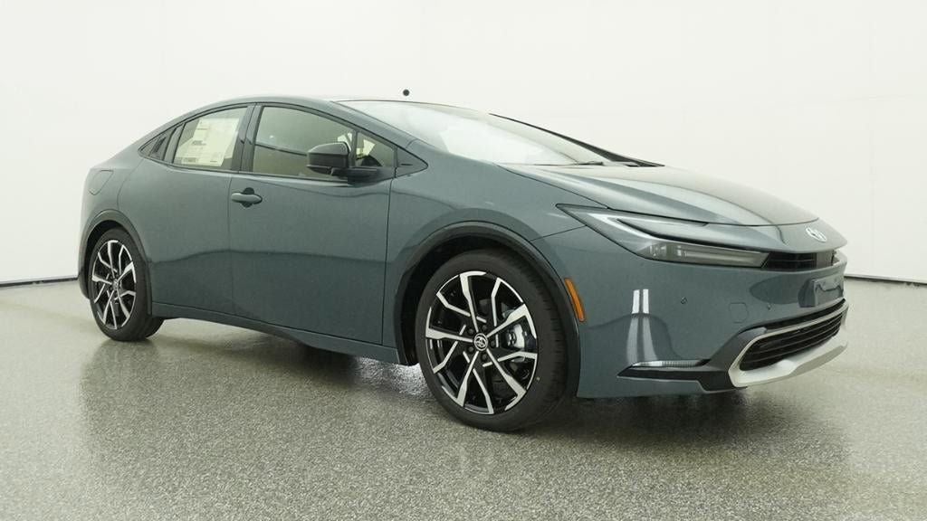 2026 Toyota Prius Plug-in Hybrid XSE