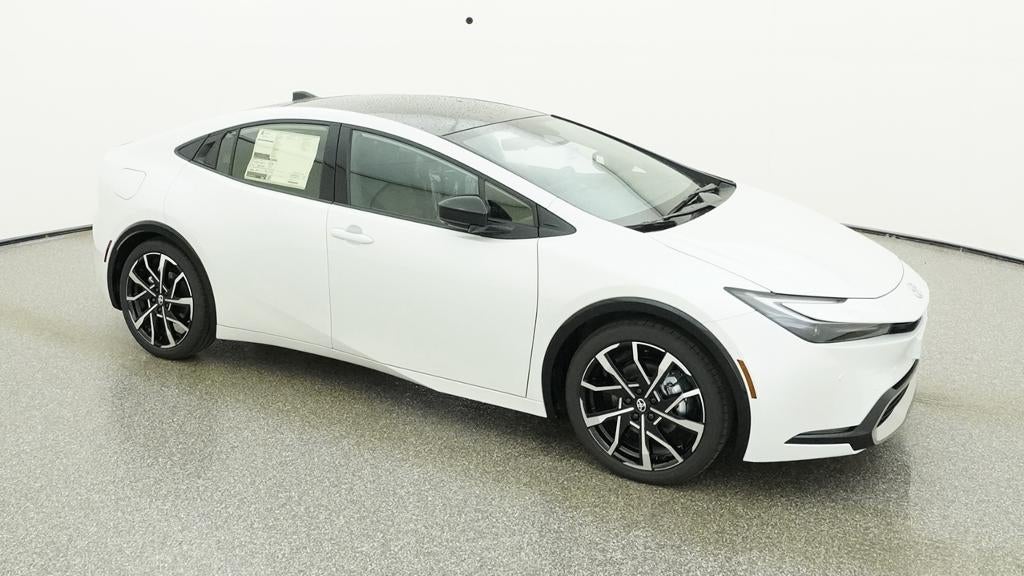 2027 Toyota Prius Plug-in Hybrid XSE Premium