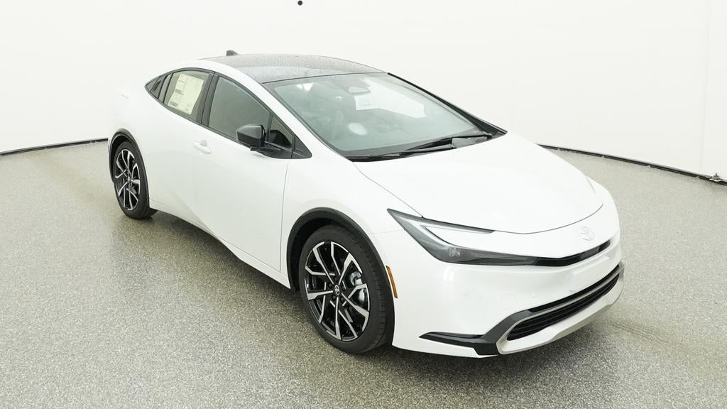2027 Toyota Prius Plug-in Hybrid XSE Premium