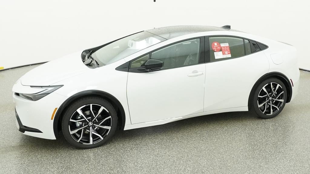 2027 Toyota Prius Plug-in Hybrid XSE Premium