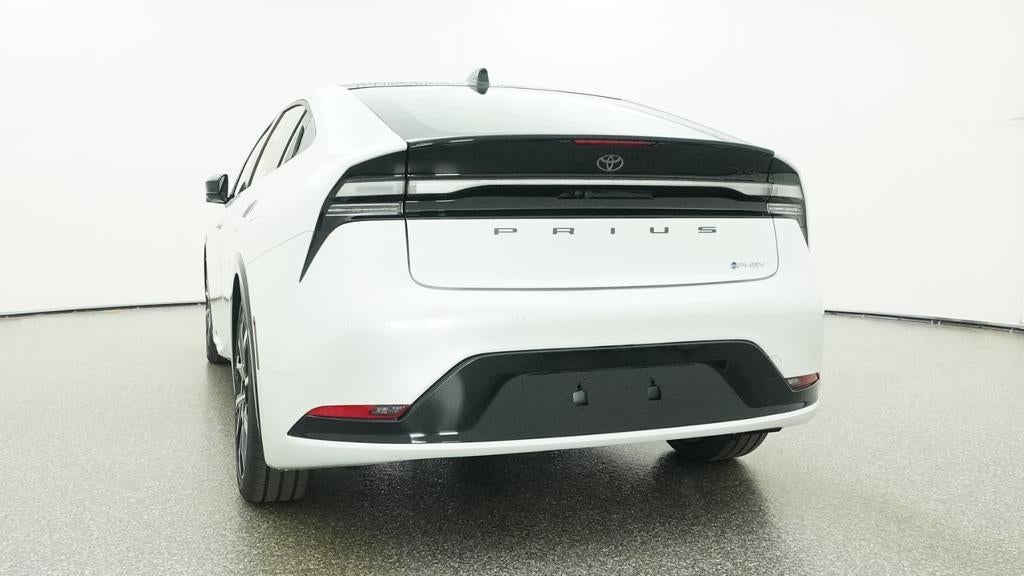 2027 Toyota Prius Plug-in Hybrid XSE Premium