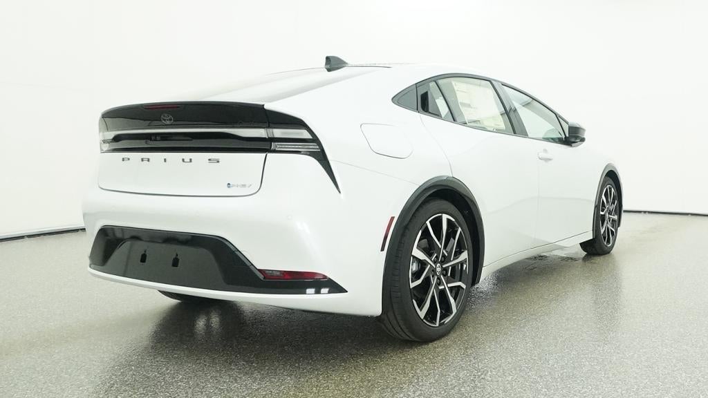 2027 Toyota Prius Plug-in Hybrid XSE Premium