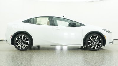 2027 Toyota Prius Plug-in Hybrid XSE Premium