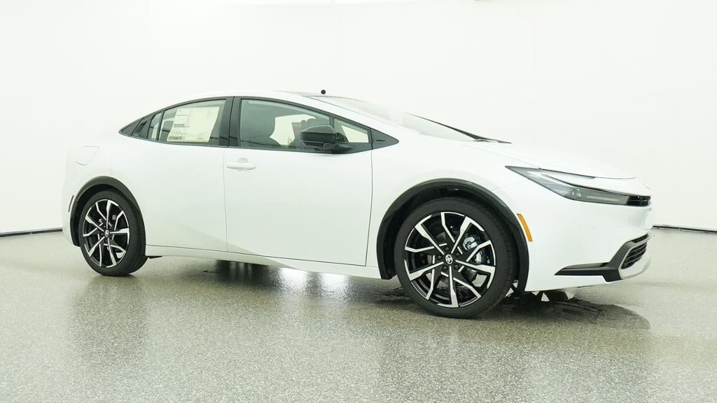 2027 Toyota Prius Plug-in Hybrid XSE Premium