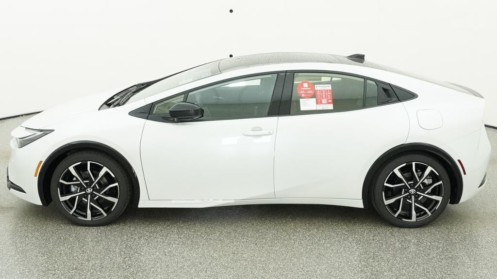 2027 Toyota Prius Plug-in Hybrid XSE Premium