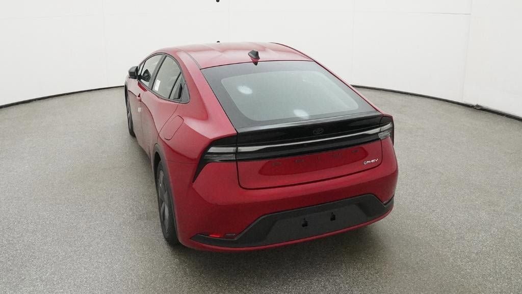 2026 Toyota Prius Plug-in Hybrid SE