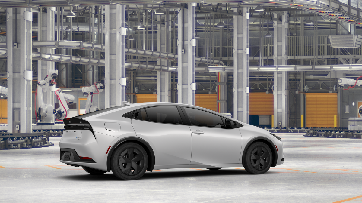 2026 Toyota Prius Plug-in Hybrid SE