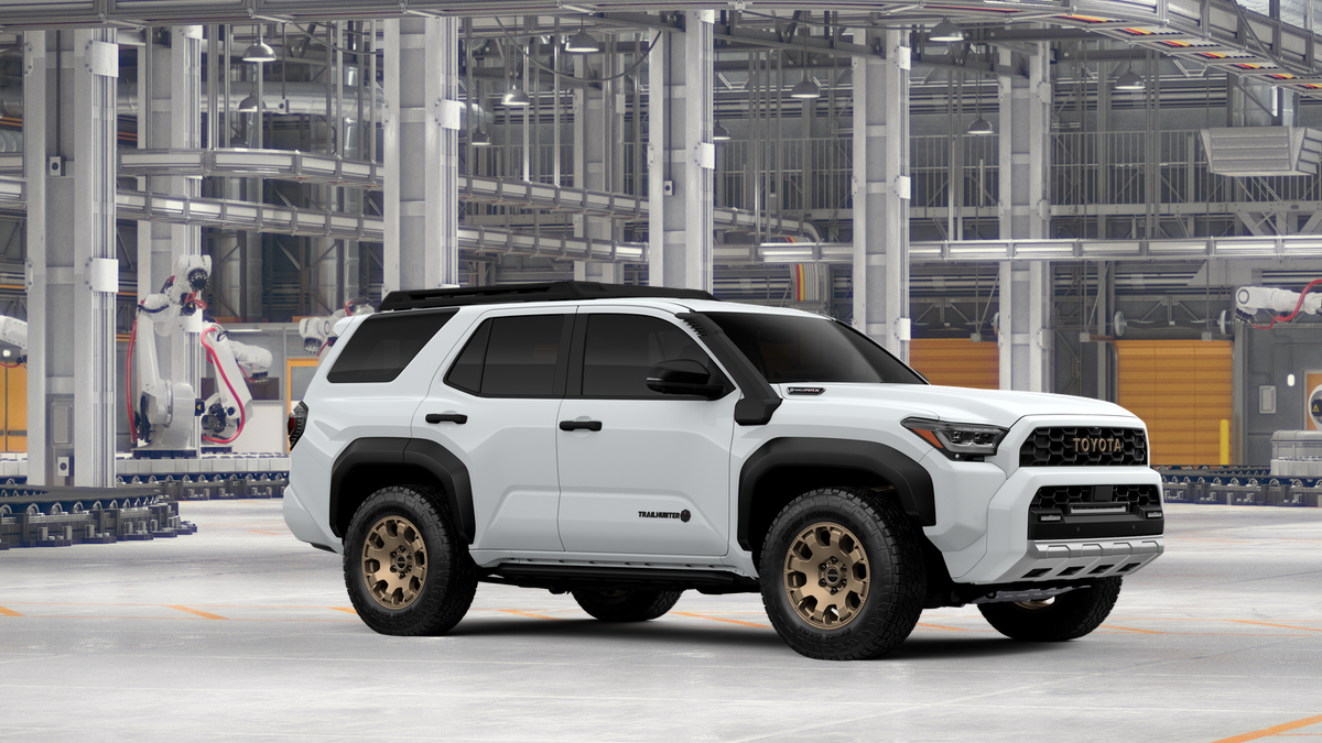 2026 Toyota 4Runner i-FORCE MAX 4Runner Trailhunter