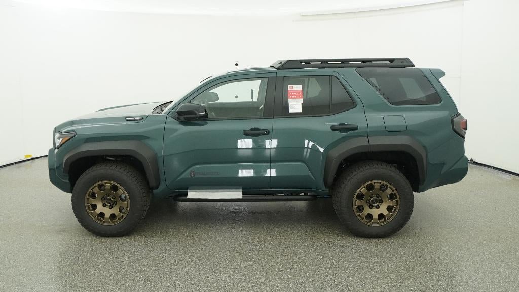 2026 Toyota 4Runner i-FORCE MAX 4Runner Trailhunter