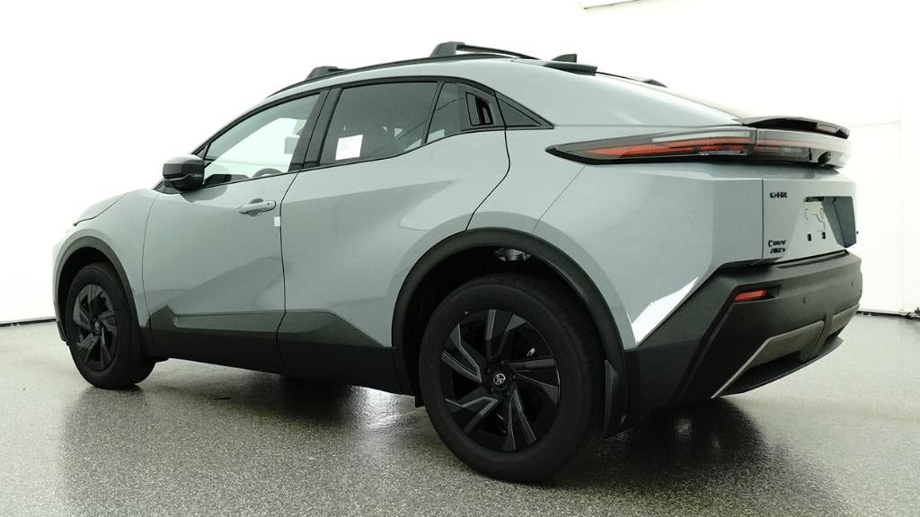 2026 Toyota C-HR SE