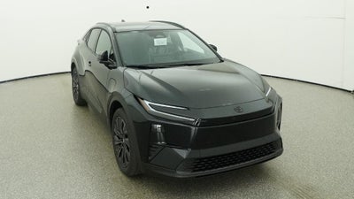 2026 Toyota C-HR XSE