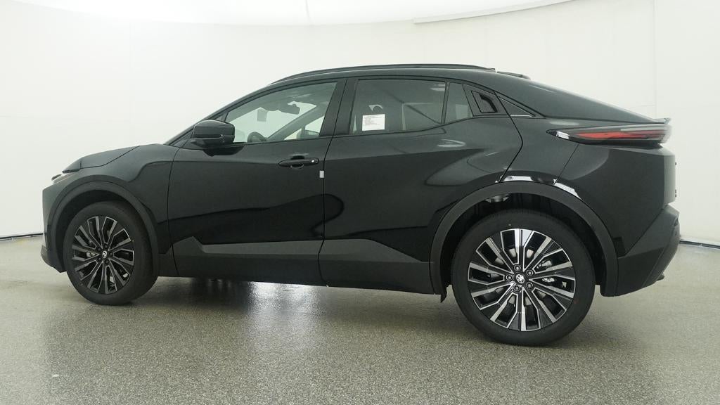 2026 Toyota C-HR XSE