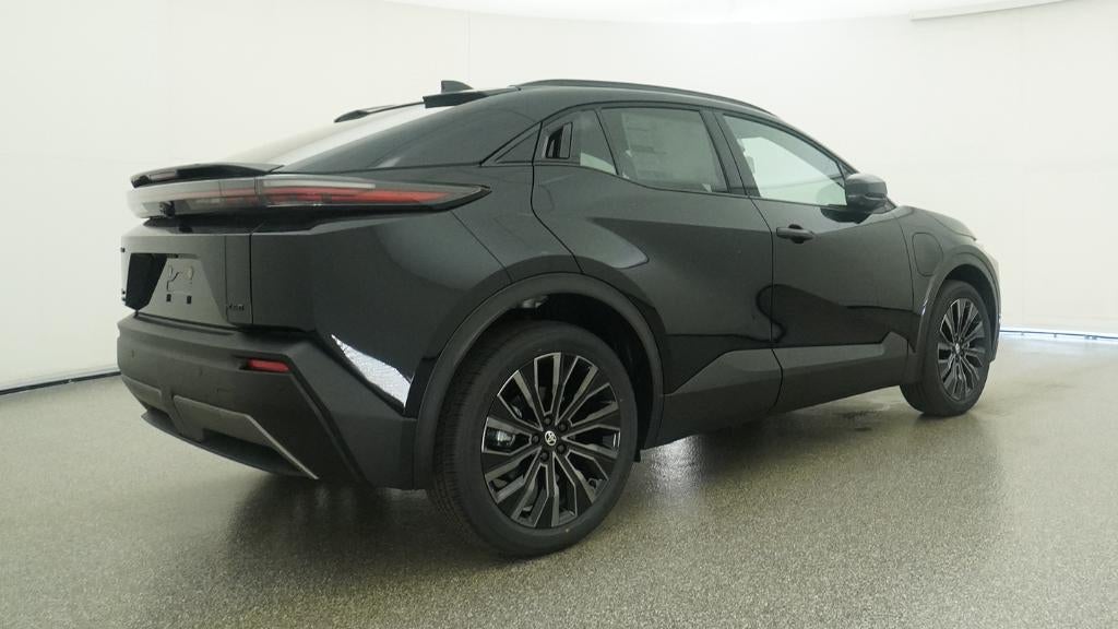 2026 Toyota C-HR XSE