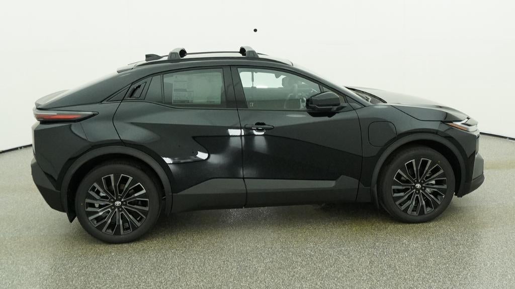 2026 Toyota C-HR XSE