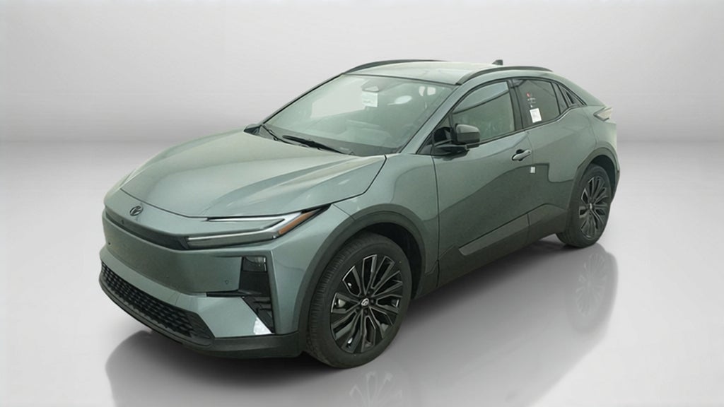 2027 Toyota C-HR XSE