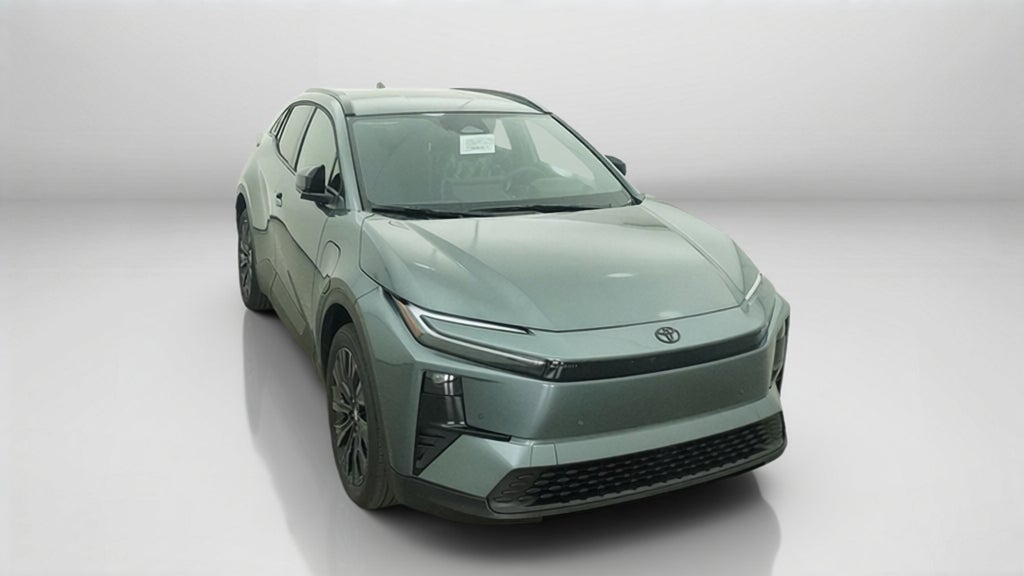 2027 Toyota C-HR XSE