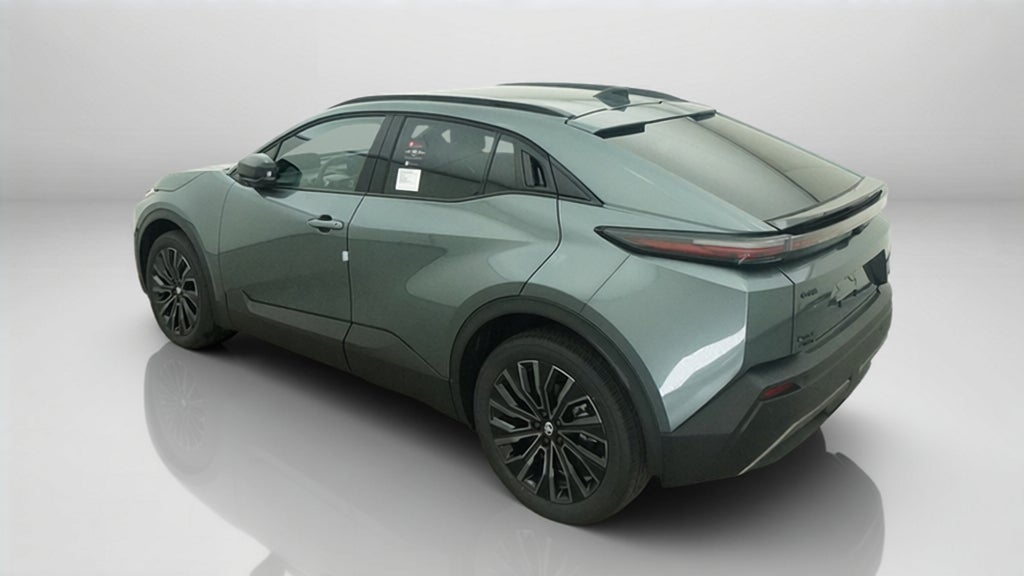2027 Toyota C-HR XSE