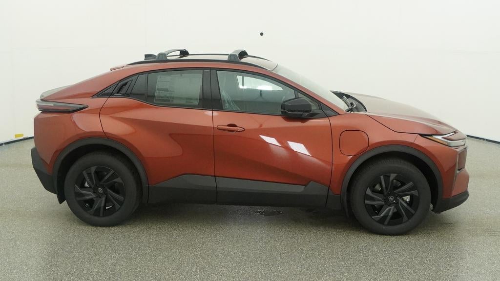 2026 Toyota C-HR SE