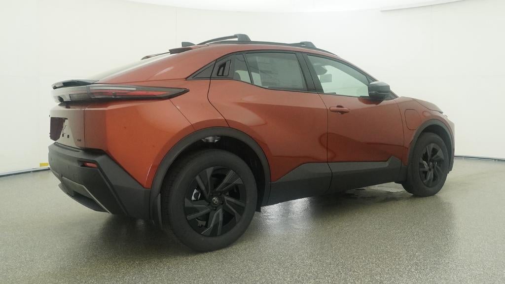 2026 Toyota C-HR SE