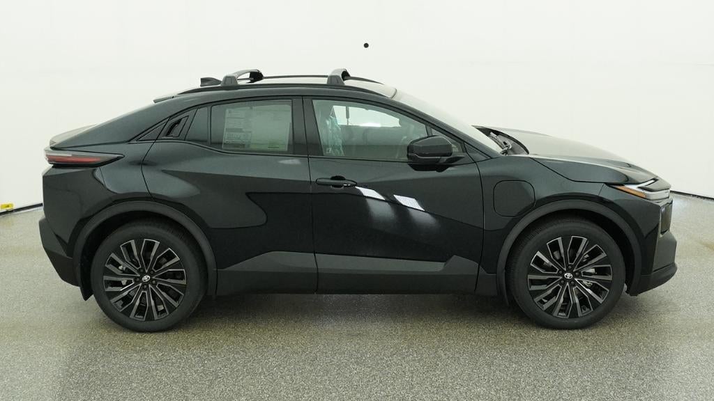 2026 Toyota C-HR XSE