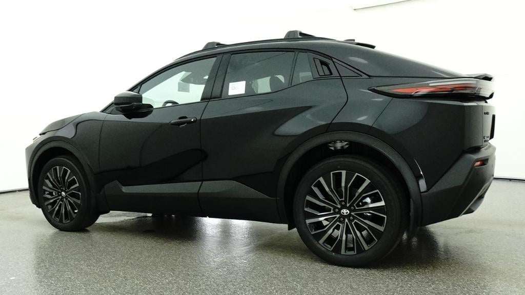 2026 Toyota C-HR XSE