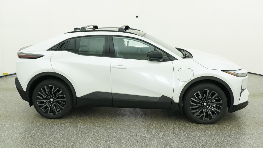 2026 Toyota C-HR XSE