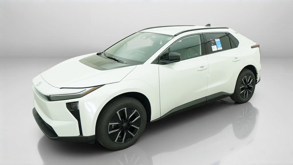 2027 Toyota bZ XLE
