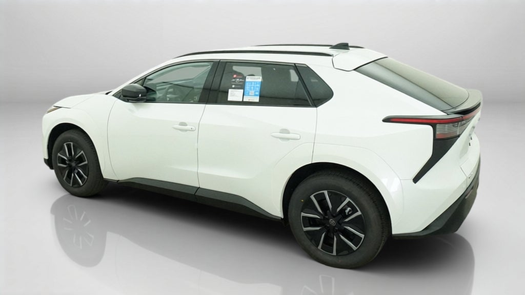 2027 Toyota bZ XLE
