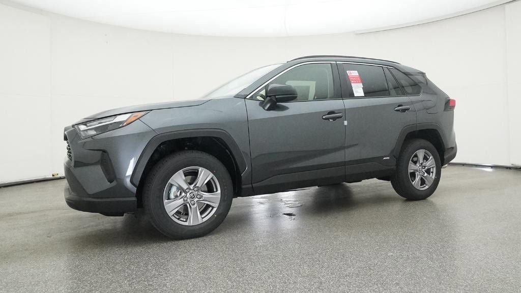 2025 Toyota RAV4 Hybrid LE