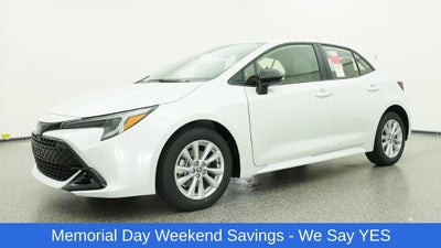 2026 Toyota Corolla Hatchback SE