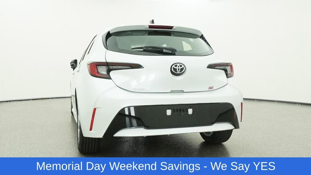 2026 Toyota Corolla Hatchback SE