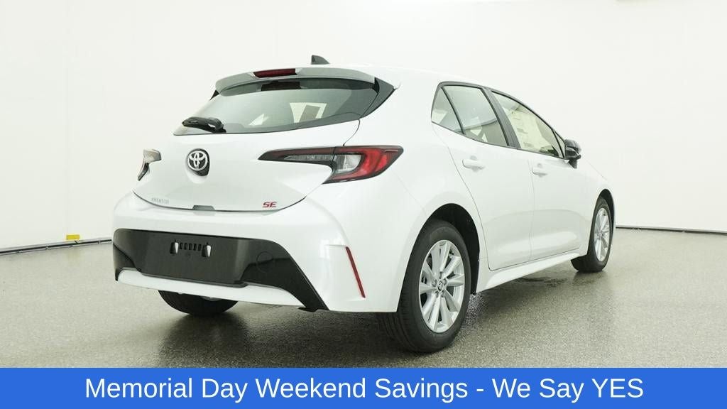 2026 Toyota Corolla Hatchback SE