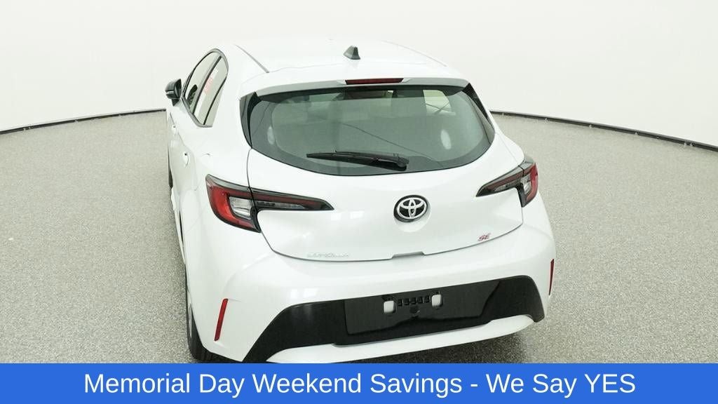 2026 Toyota Corolla Hatchback SE