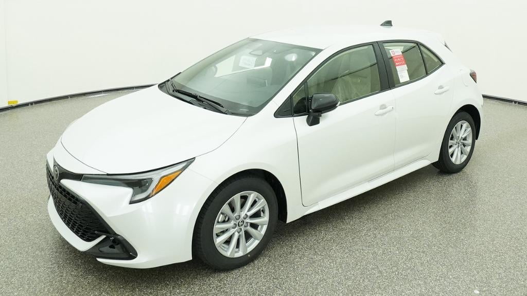 2026 Toyota Corolla Hatchback SE