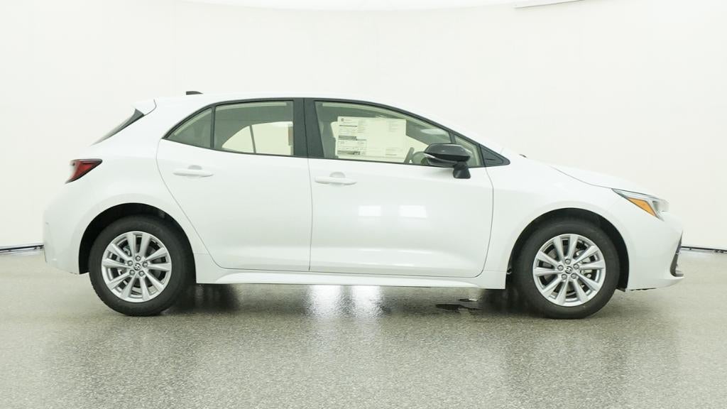 2026 Toyota Corolla Hatchback SE