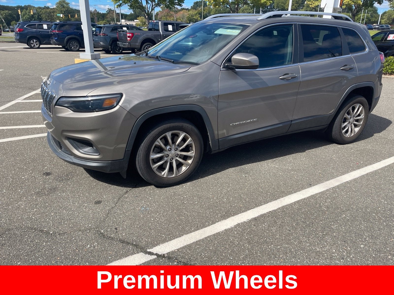 2019 Jeep Cherokee Latitude