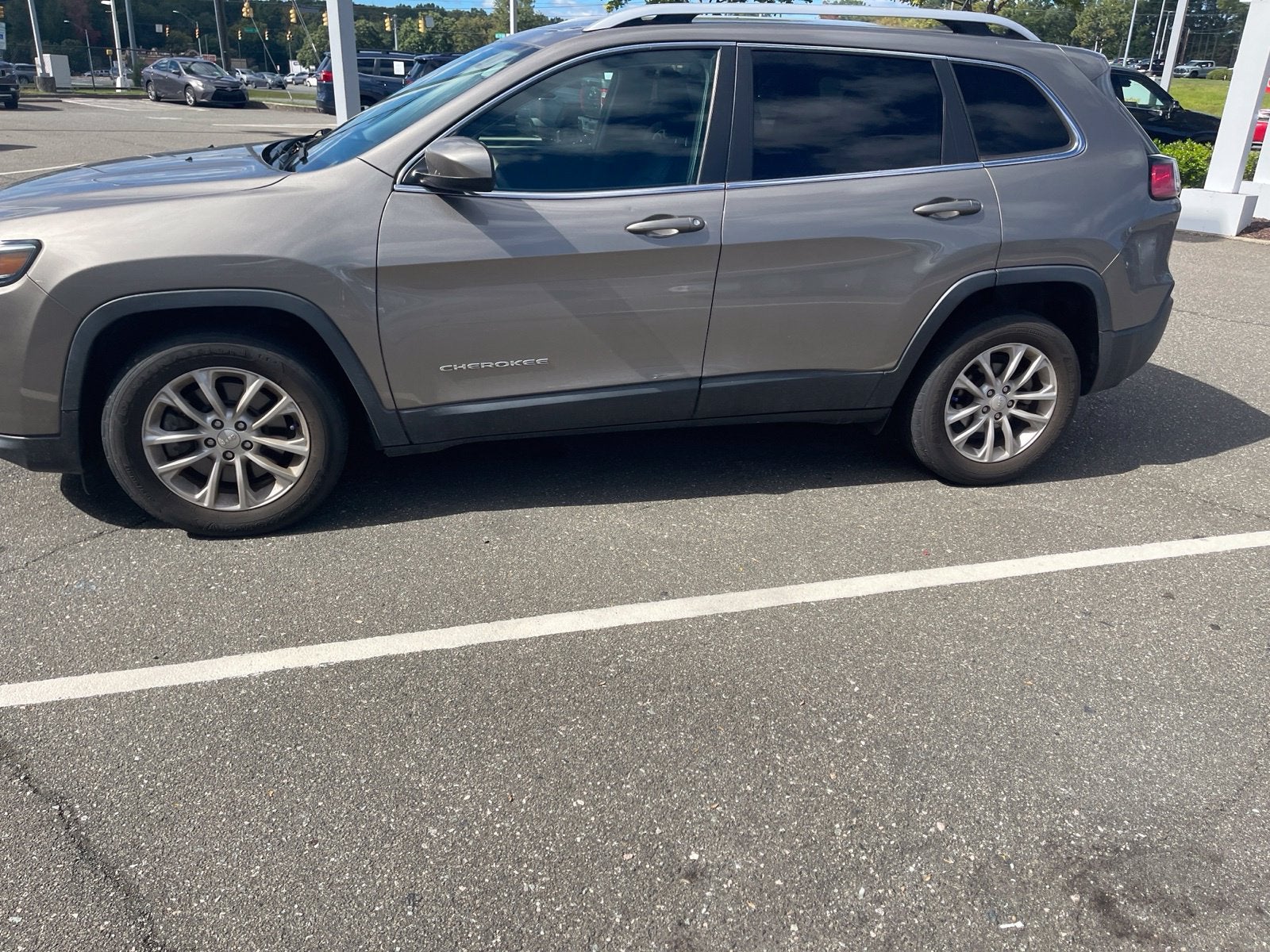 2019 Jeep Cherokee Latitude