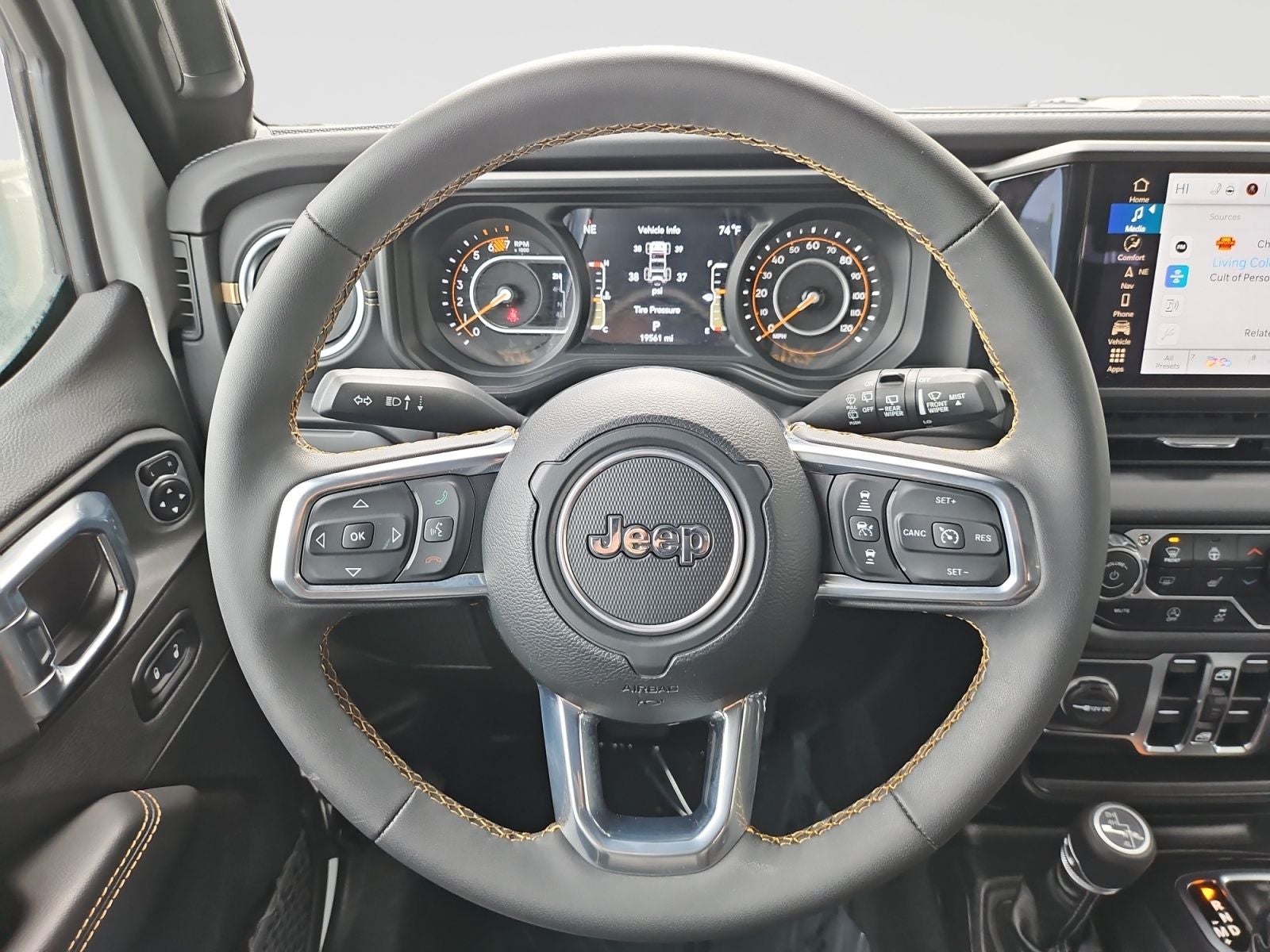 2025 Jeep Wrangler Sahara