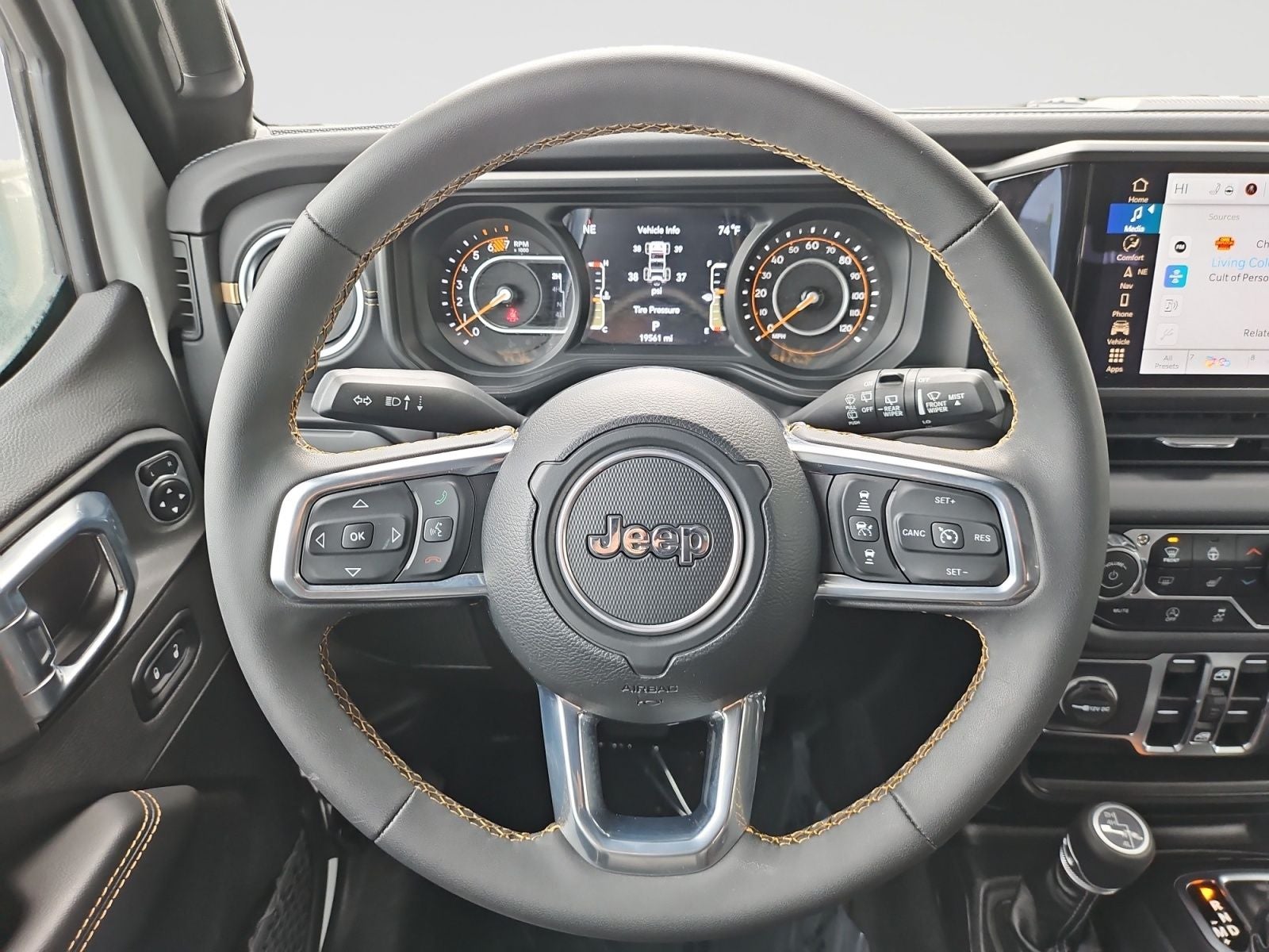2025 Jeep Wrangler Sahara