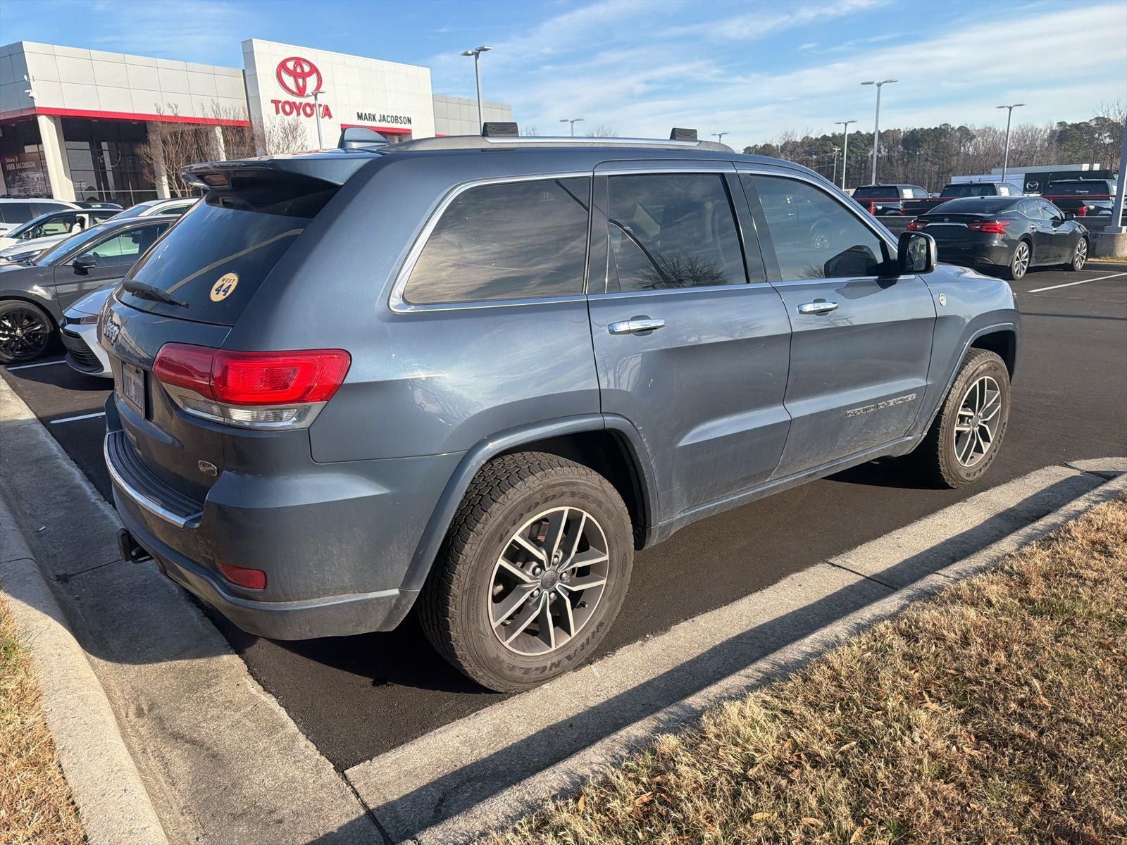 2020 Jeep Grand Cherokee Overland