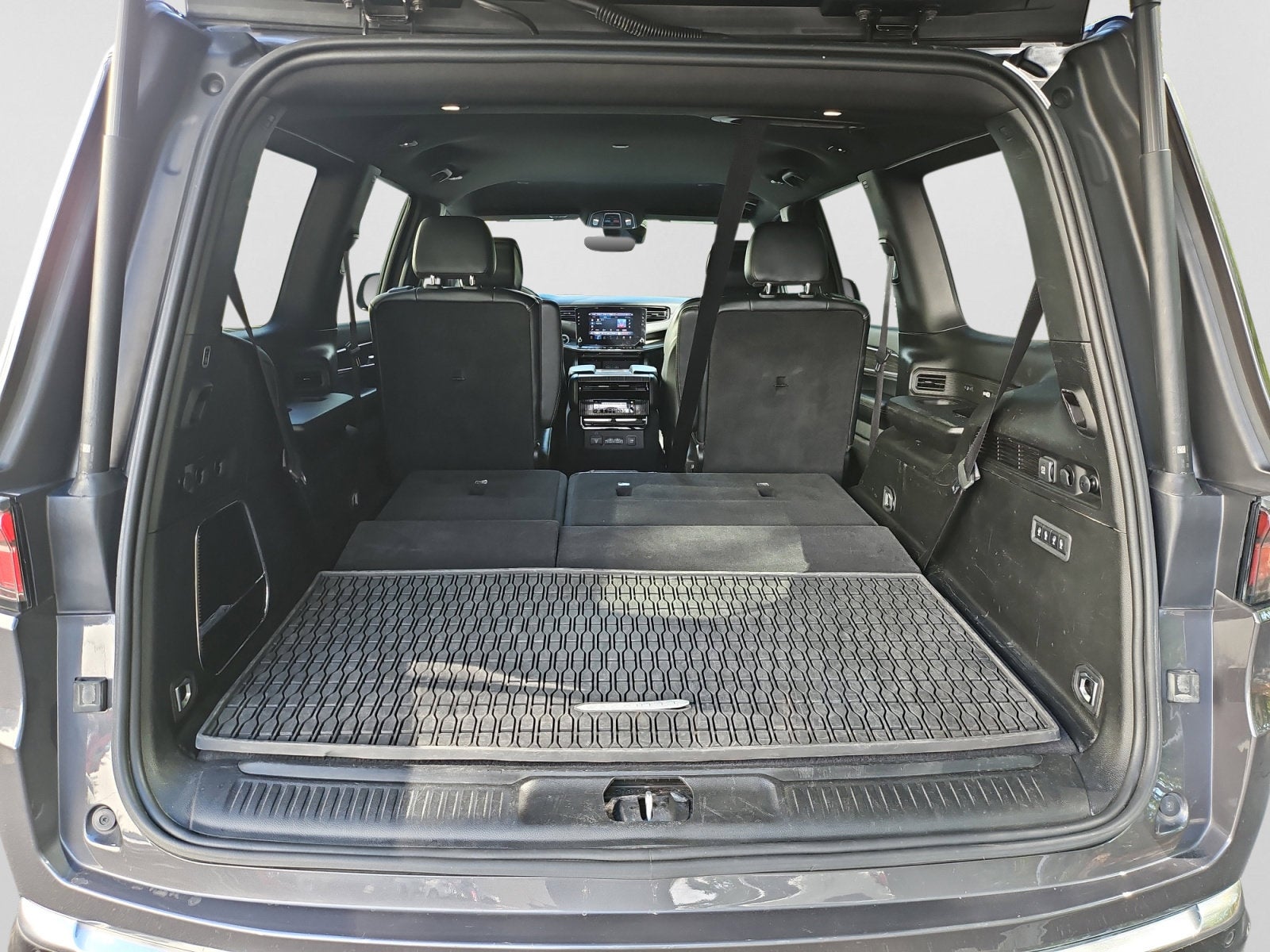 2024 Jeep Wagoneer Series III