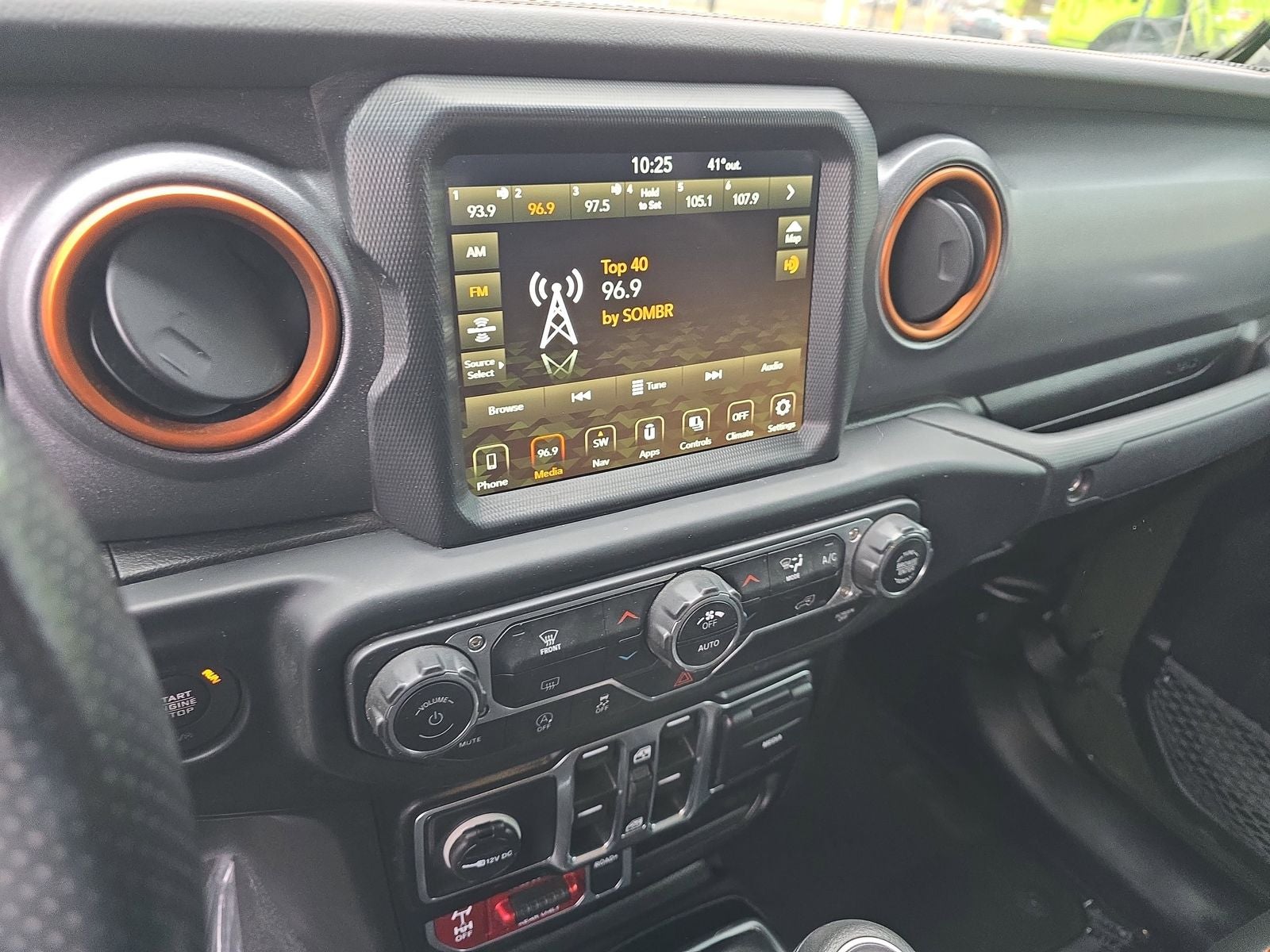 2022 Jeep Gladiator Mojave