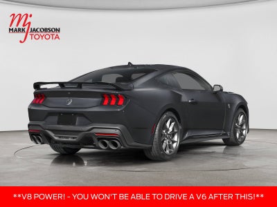 2026 Ford Mustang Dark Horse