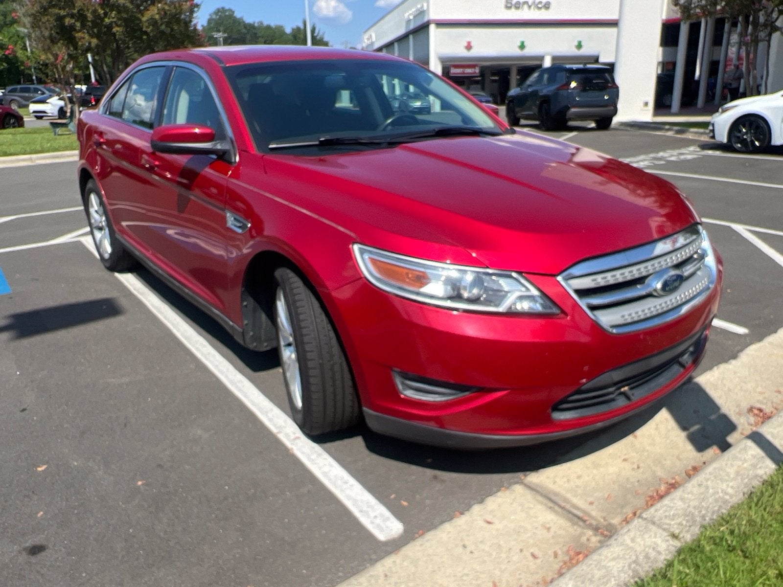 2011 Ford Taurus SEL