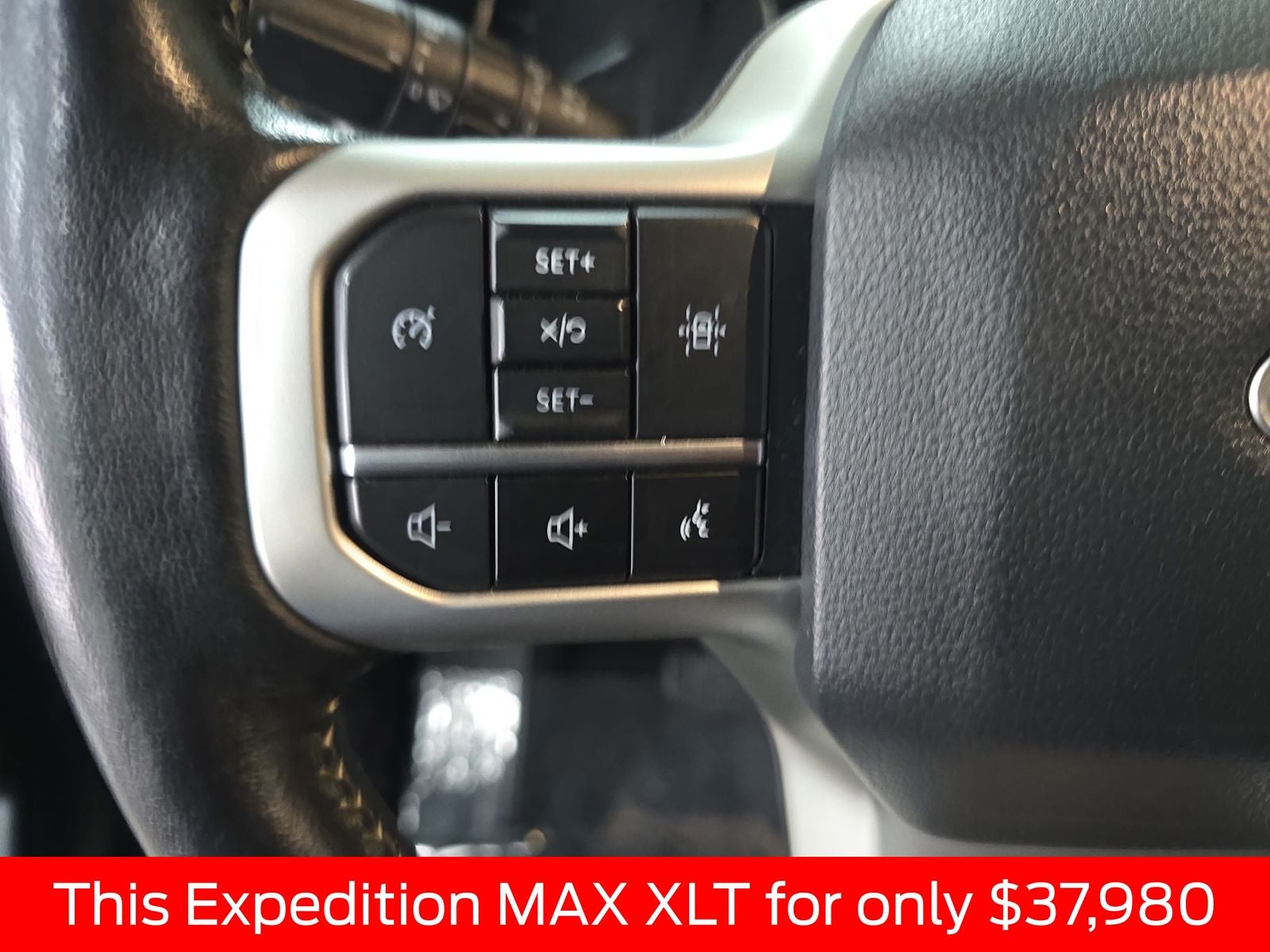 2024 Ford Expedition Max XLT