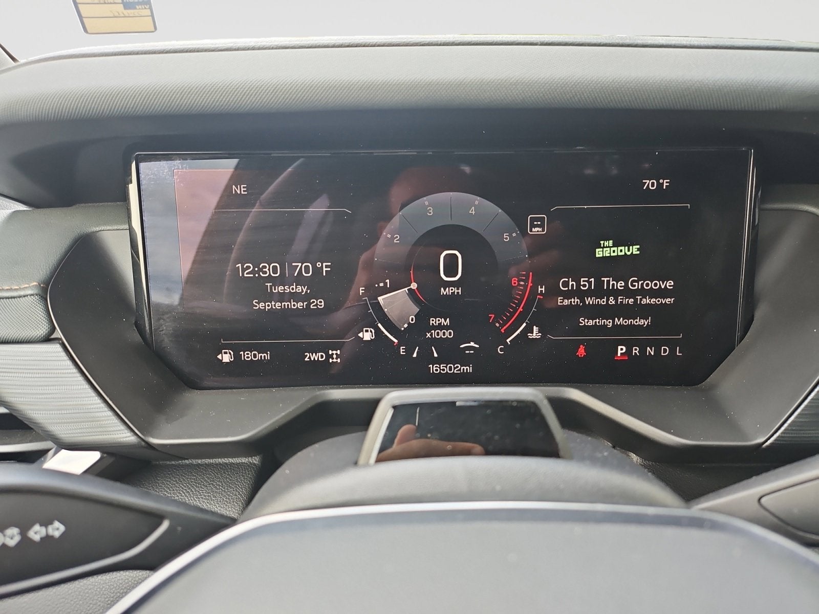 2025 GMC Acadia AT4