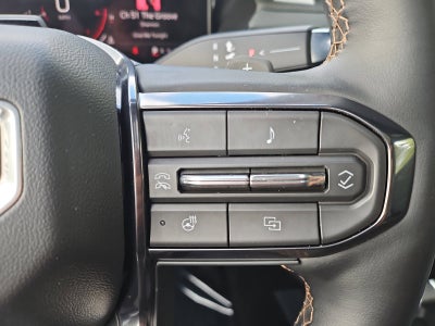 2025 GMC Acadia AT4