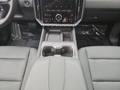 2025 GMC Acadia AT4