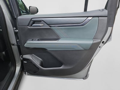 2025 GMC Acadia AT4
